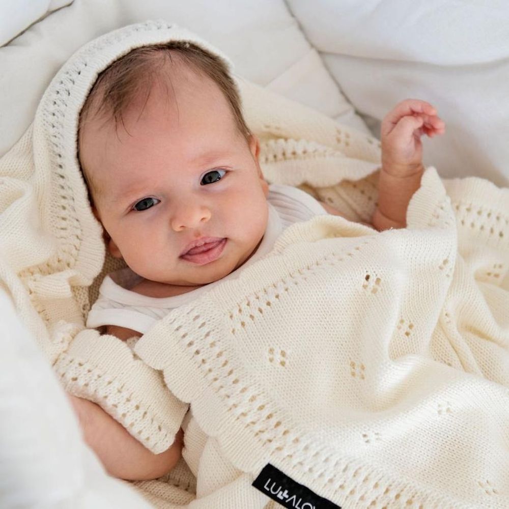 LullaLove, Daisy, kocyk ażurowy, kokos, 80x100 cm