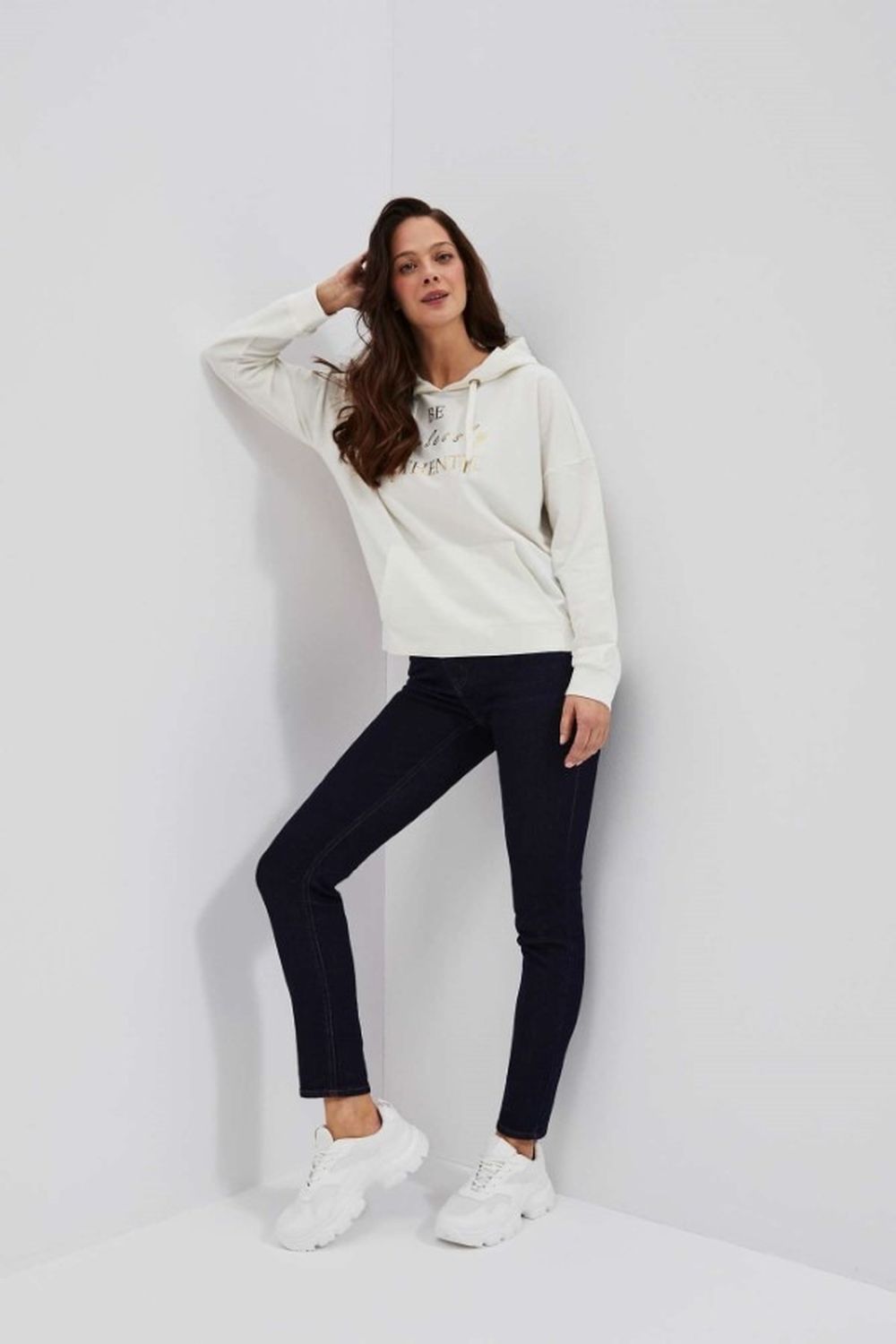 Bluza damska z kapturem, biała, Moodo
