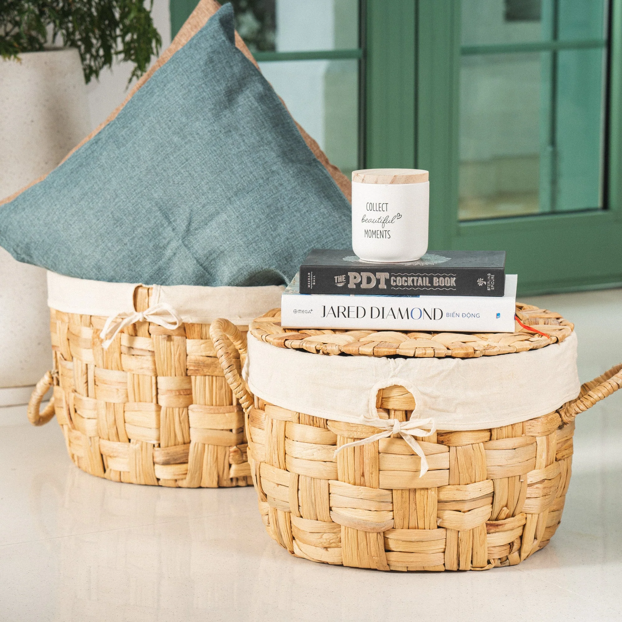 Lidded Water Hyacinth Basket with Handles and Linen, Set of 2