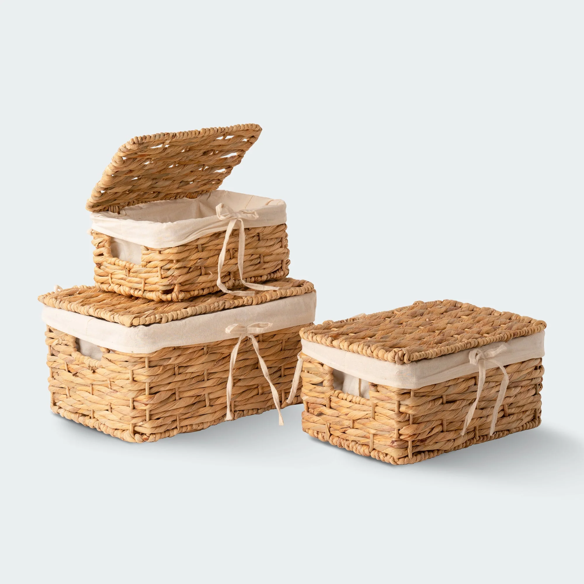 Nesting Rectangular Woven Baskets with Lid and Linen Lining, Set of 3