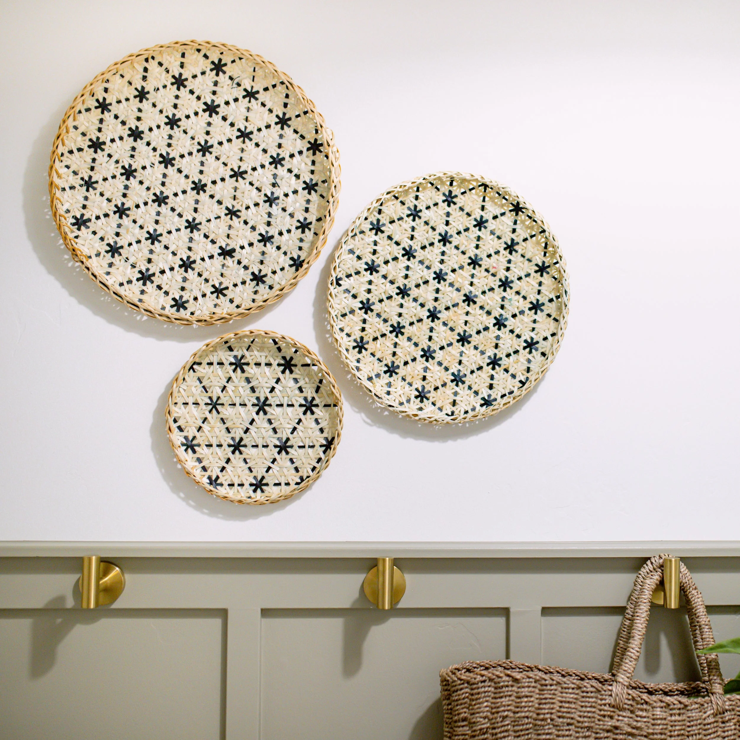 Circular Black Neutral Bamboo Wall Baskets Decor Set of 3