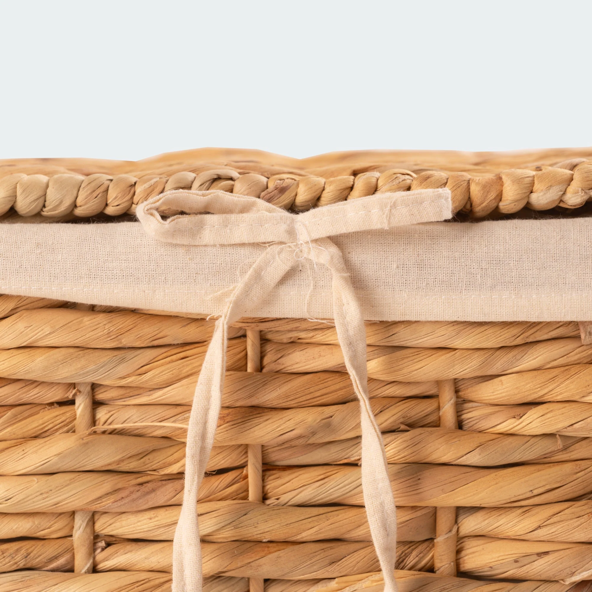 Nesting Rectangular Woven Baskets with Lid and Linen Lining, Set of 3