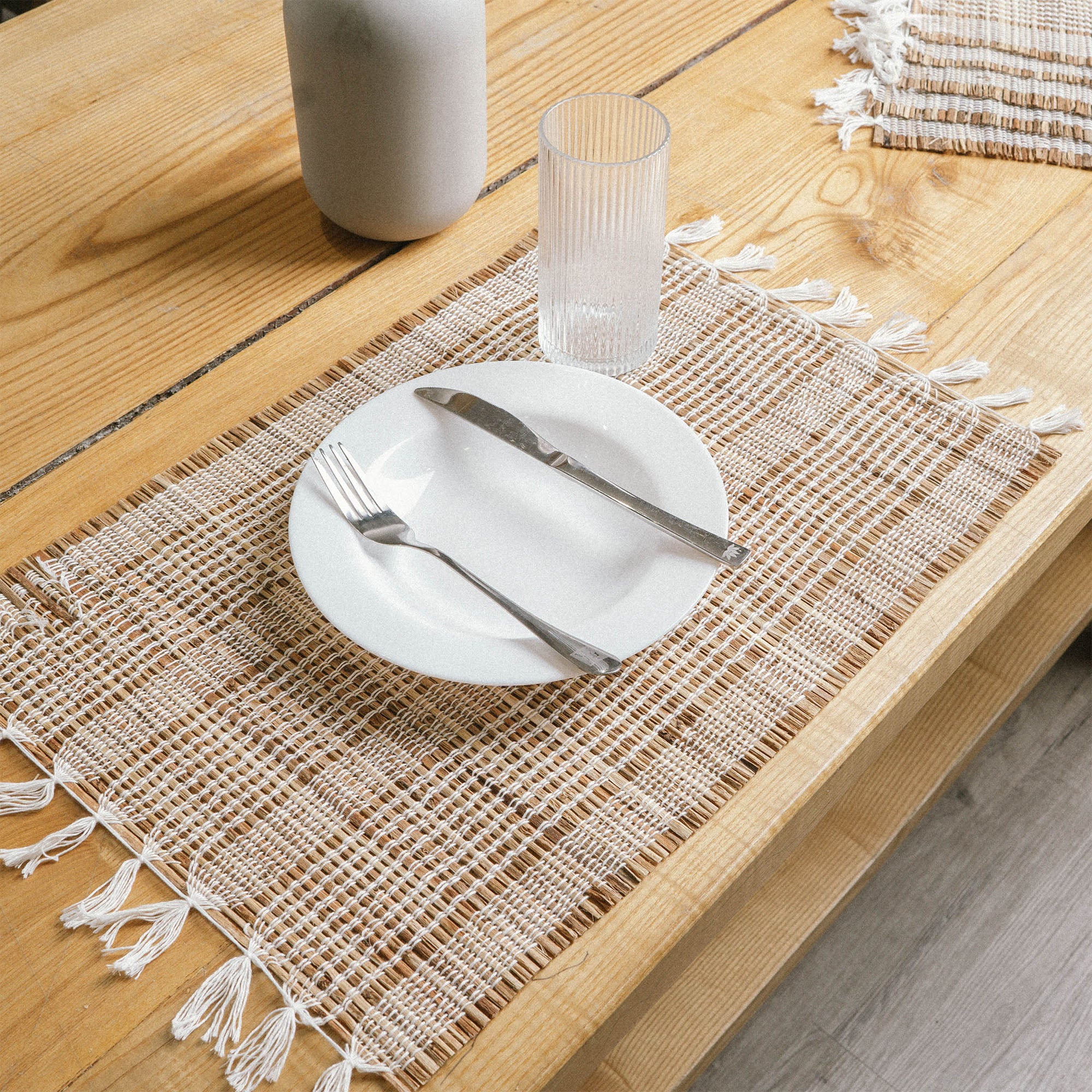 Rectangular White Stripe Seagrass Placemats Set