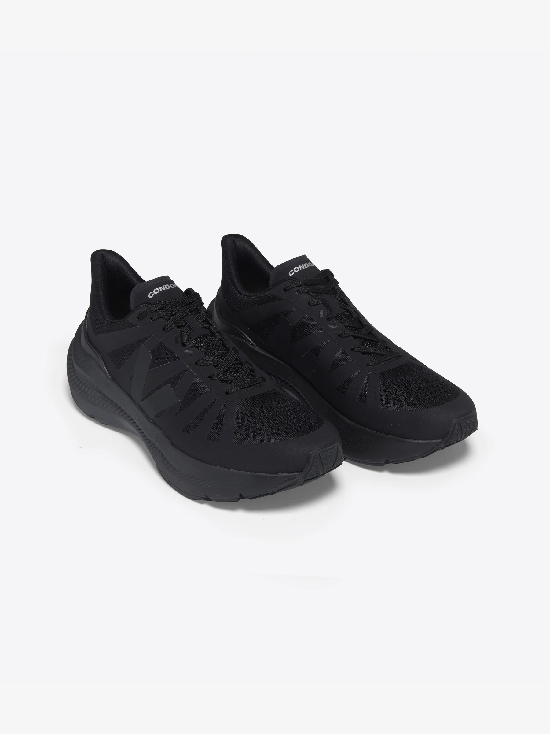 Condor 3 Engineered-Mesh Full Black Sneaker