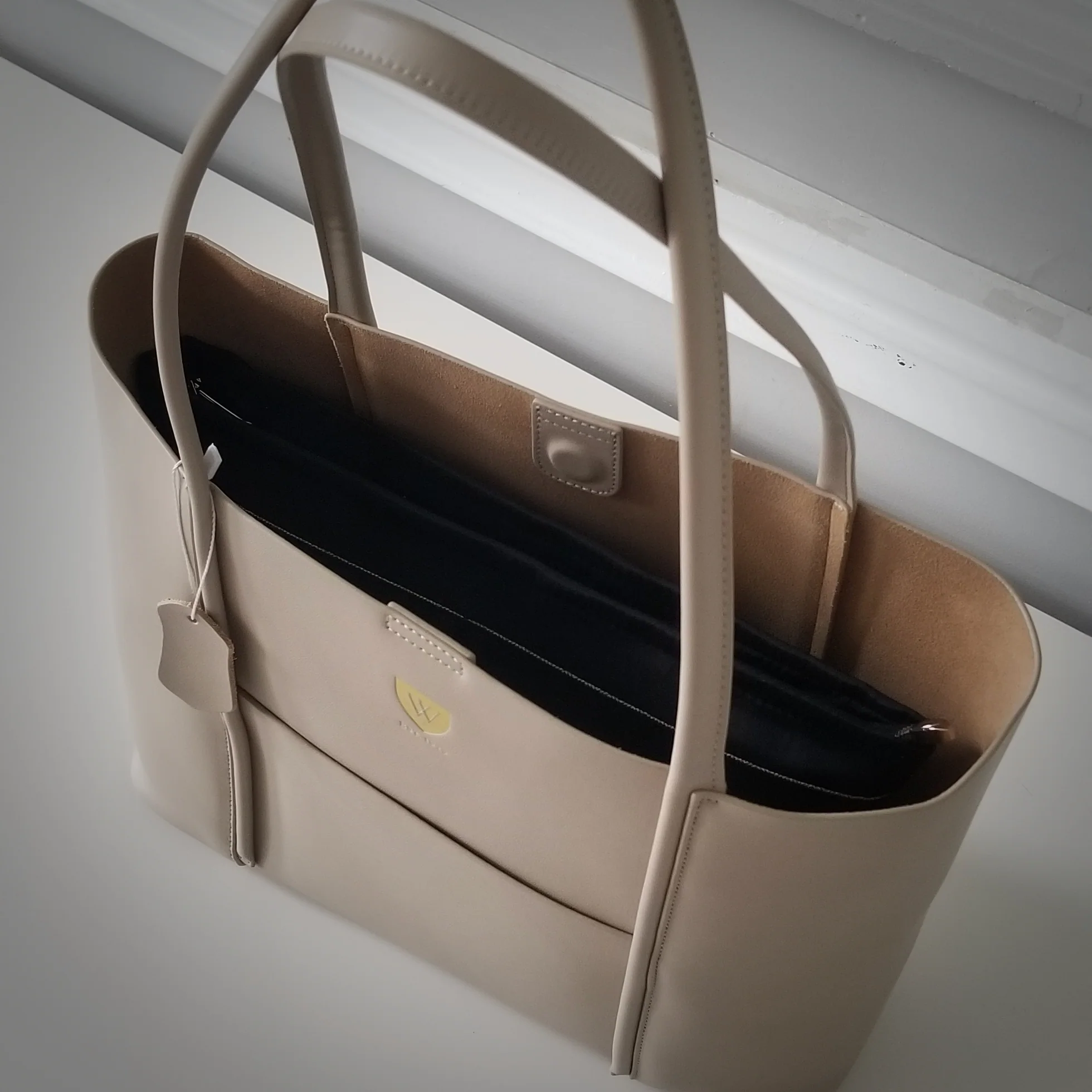 Leather Bag | Apricot | Fine Goods