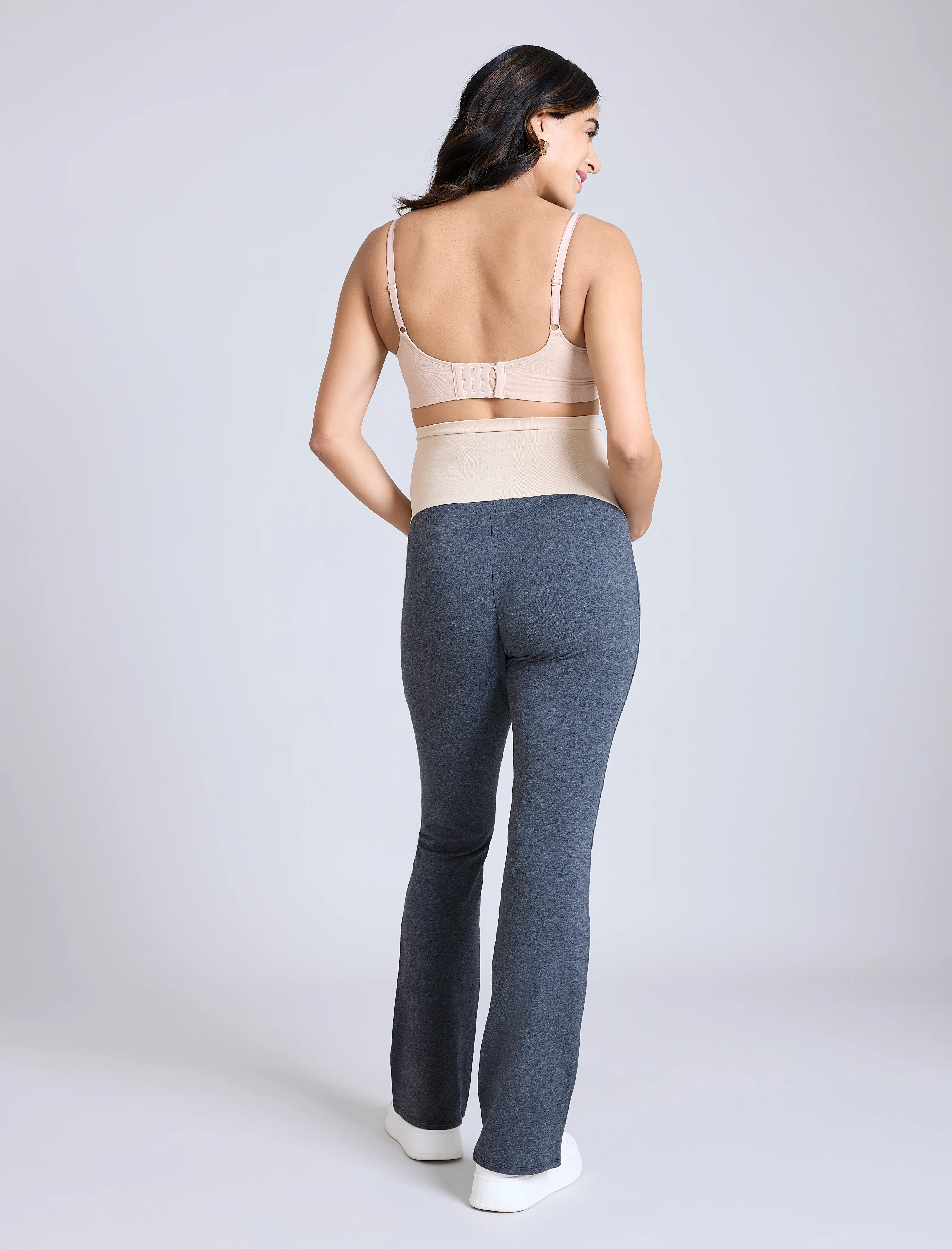Secret Fit Belly® Essential Flare Legging