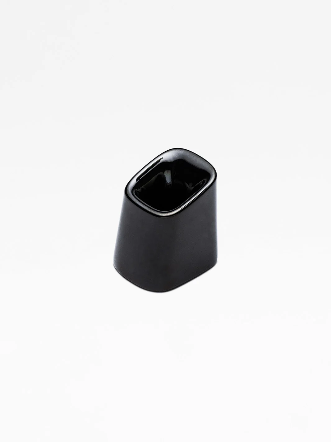 The Single Edge Max Razor Stand