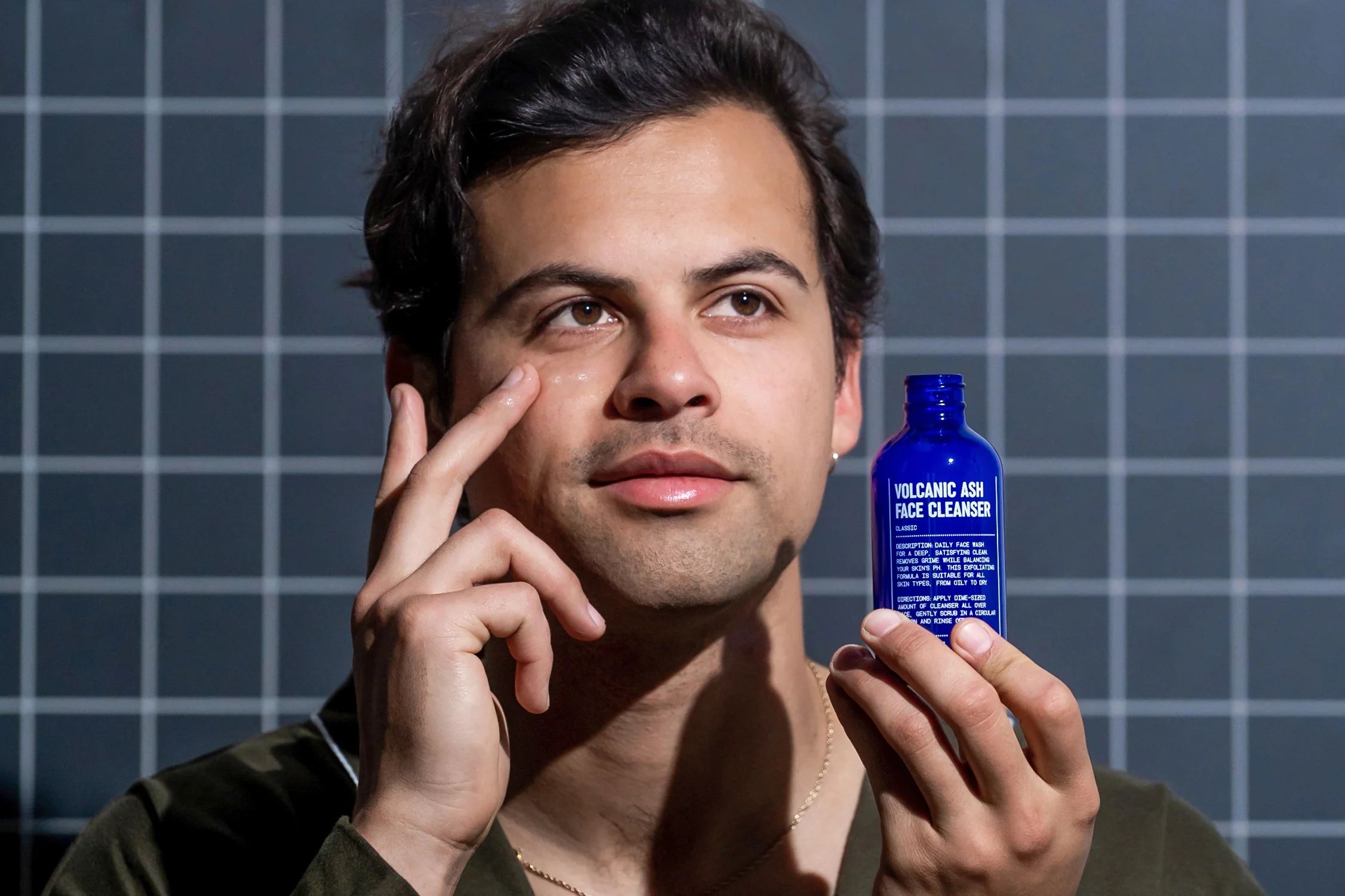 Volcanic Ash Gel Cleanser