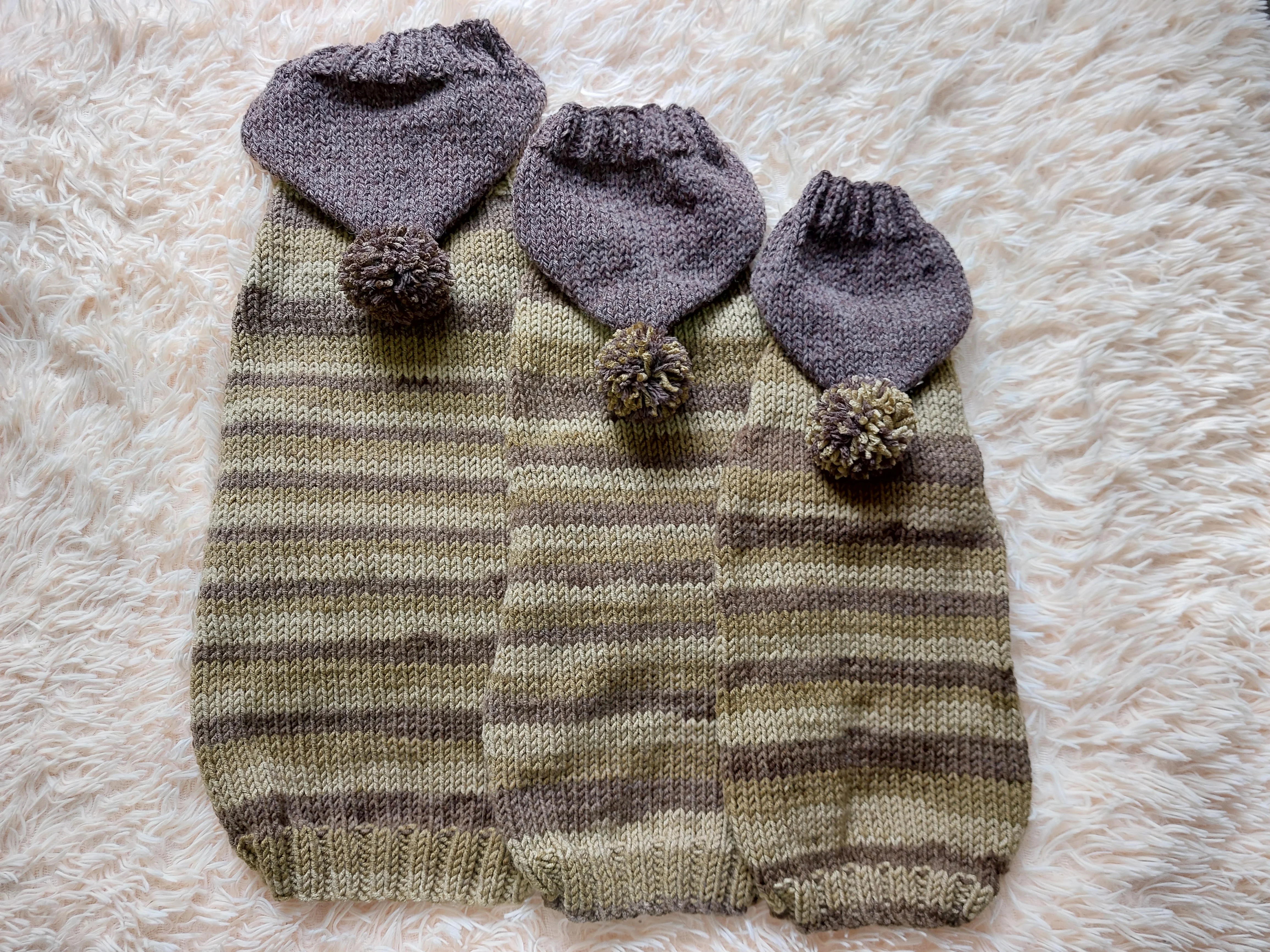 Warm Wool Stylish Clothes Pet Coat, Dog Hoodie, Dachshund Hooded Sweaters, Clothing for dachshund or small dog with sweater with hoodie