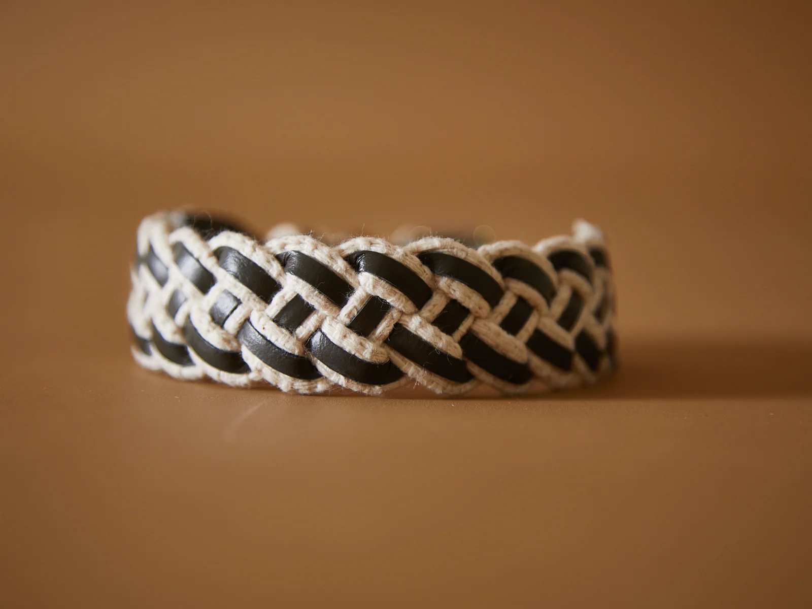 Leather Collar ÉTOILE