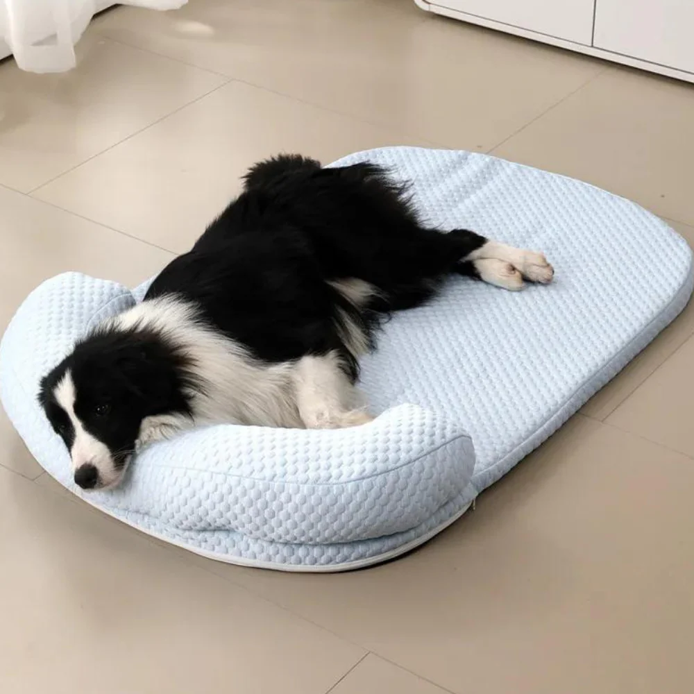 Cooling Bed with Pillow