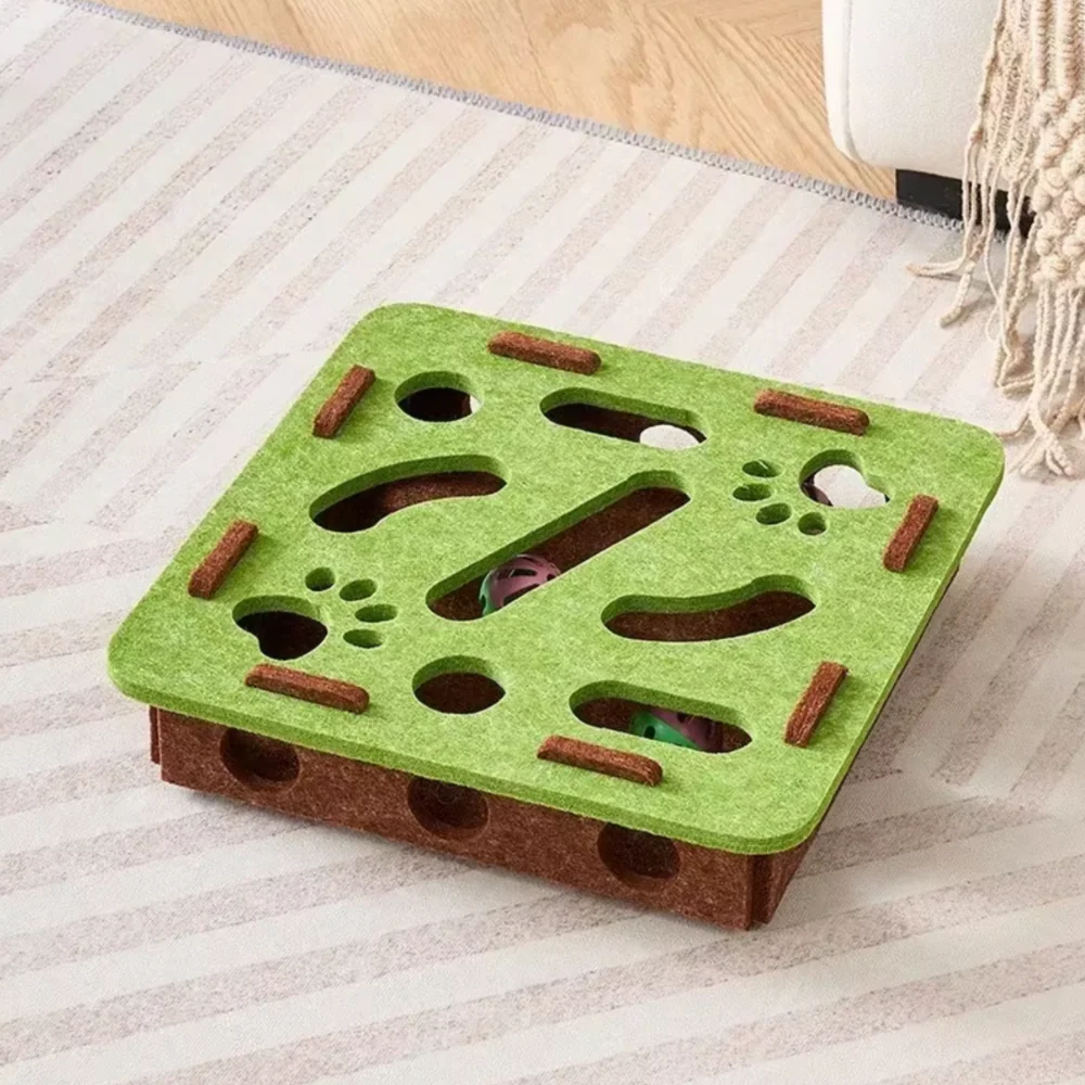 Cat Felt Teasing Box With Balls