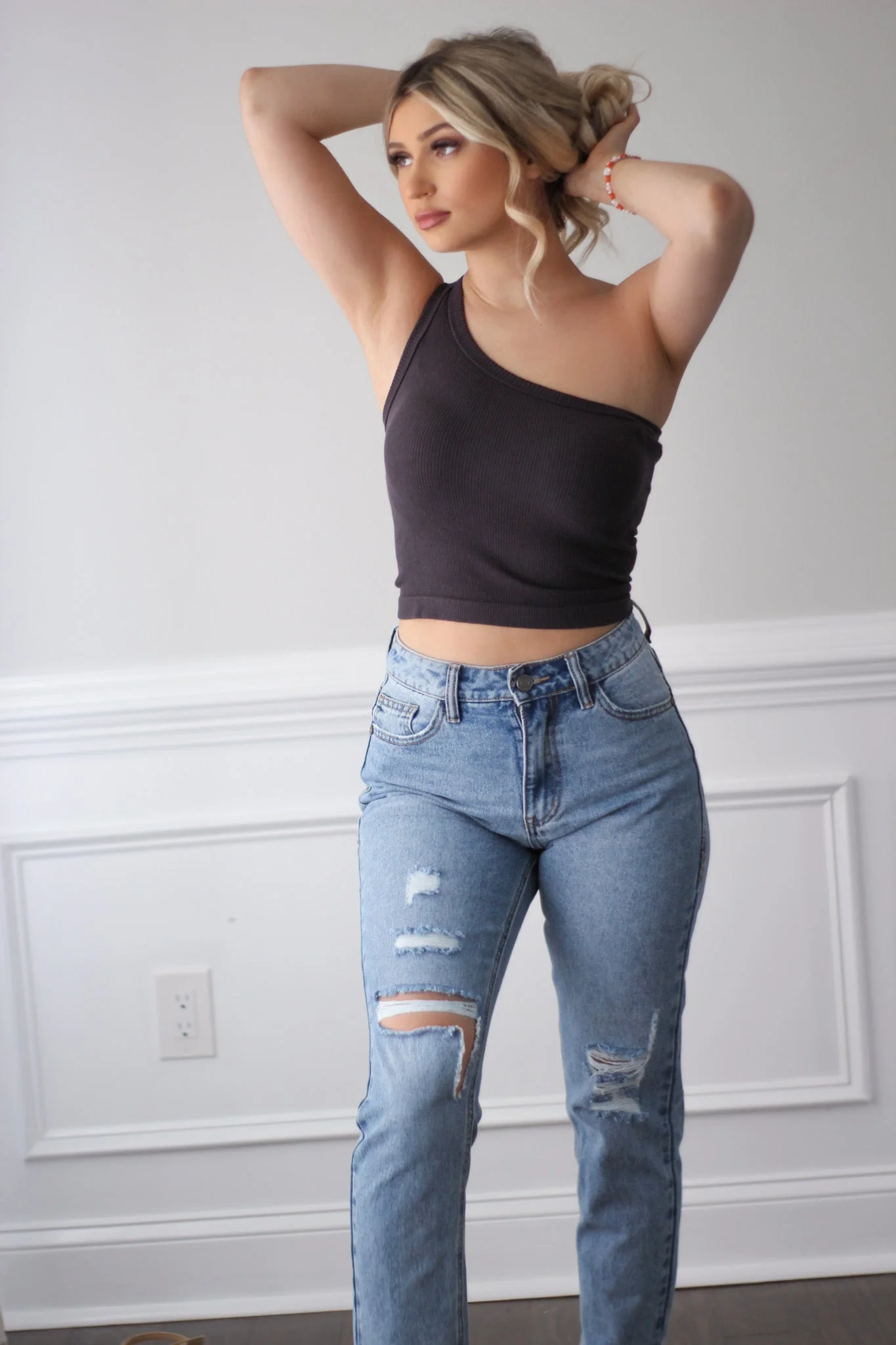 One Of A Kind One Shoulder Tank - Black