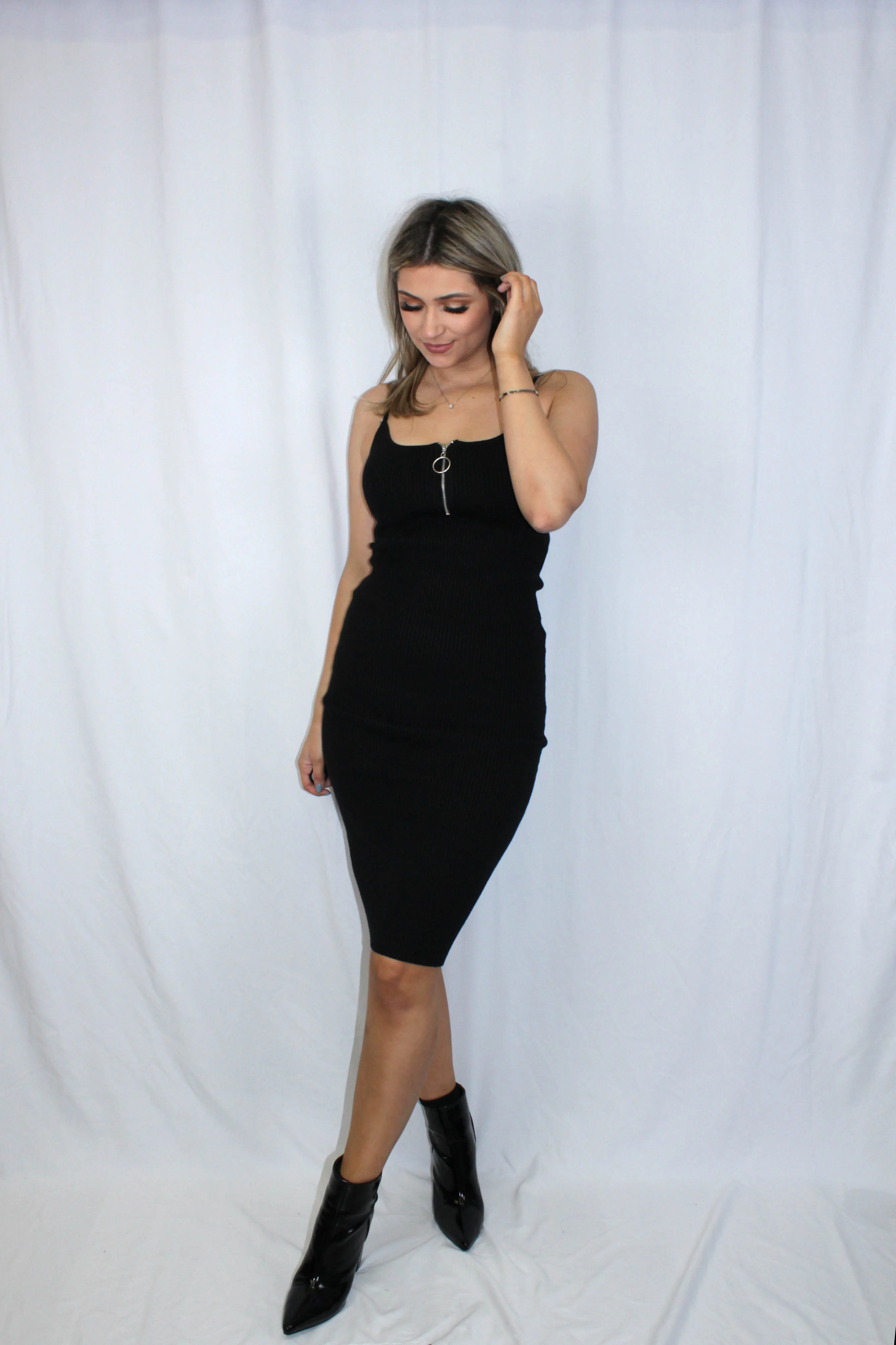 Too Cute Sleeveless Midi Dress