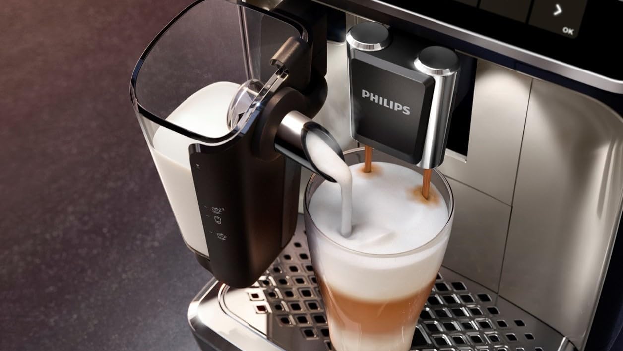 Philips Serie 5400 Kaffeevollautomat – LatteGo Milchsystem, 12 Kaffeespezialitten, Intuitives Display, 4 Benutzerprofile, Chrom (EP5447/90)
