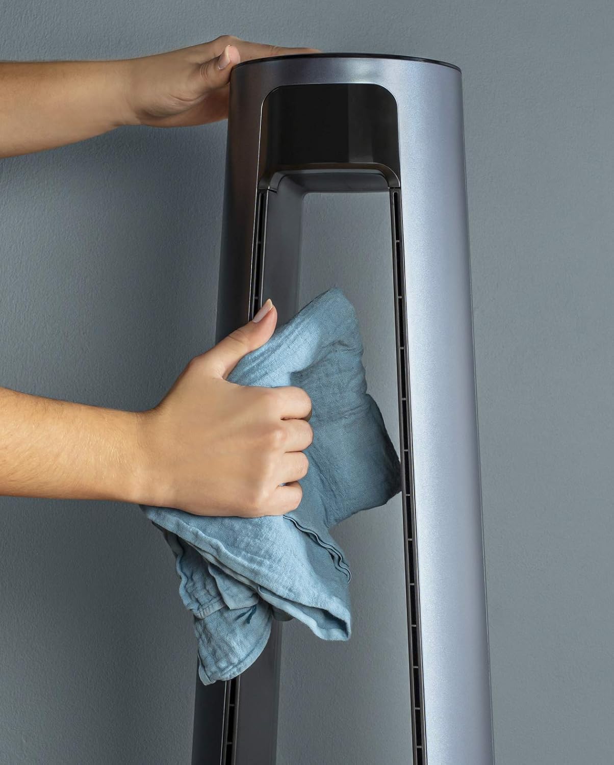 Rowenta QU5062 Eclipse 3in1 Luftreiniger | Heizlüfter | Ventilator | filtert 99,9% der Partikel | für 30 m2 Raumgre | schnelle Heizung bis zu 35°C | automatischer Tag- und Nachtmodus | Schwarz/Grau