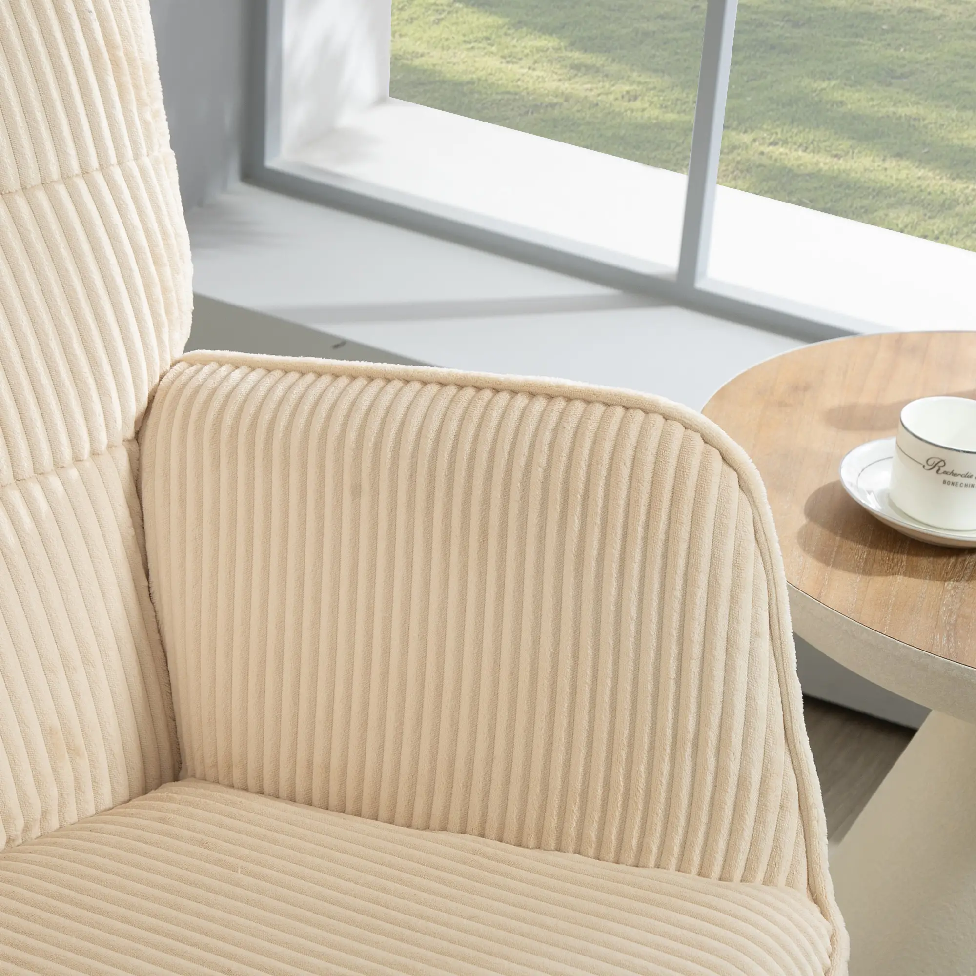 HOMCOM Schaukelstuhl mit Kordoptik & Holzkufen – Beige