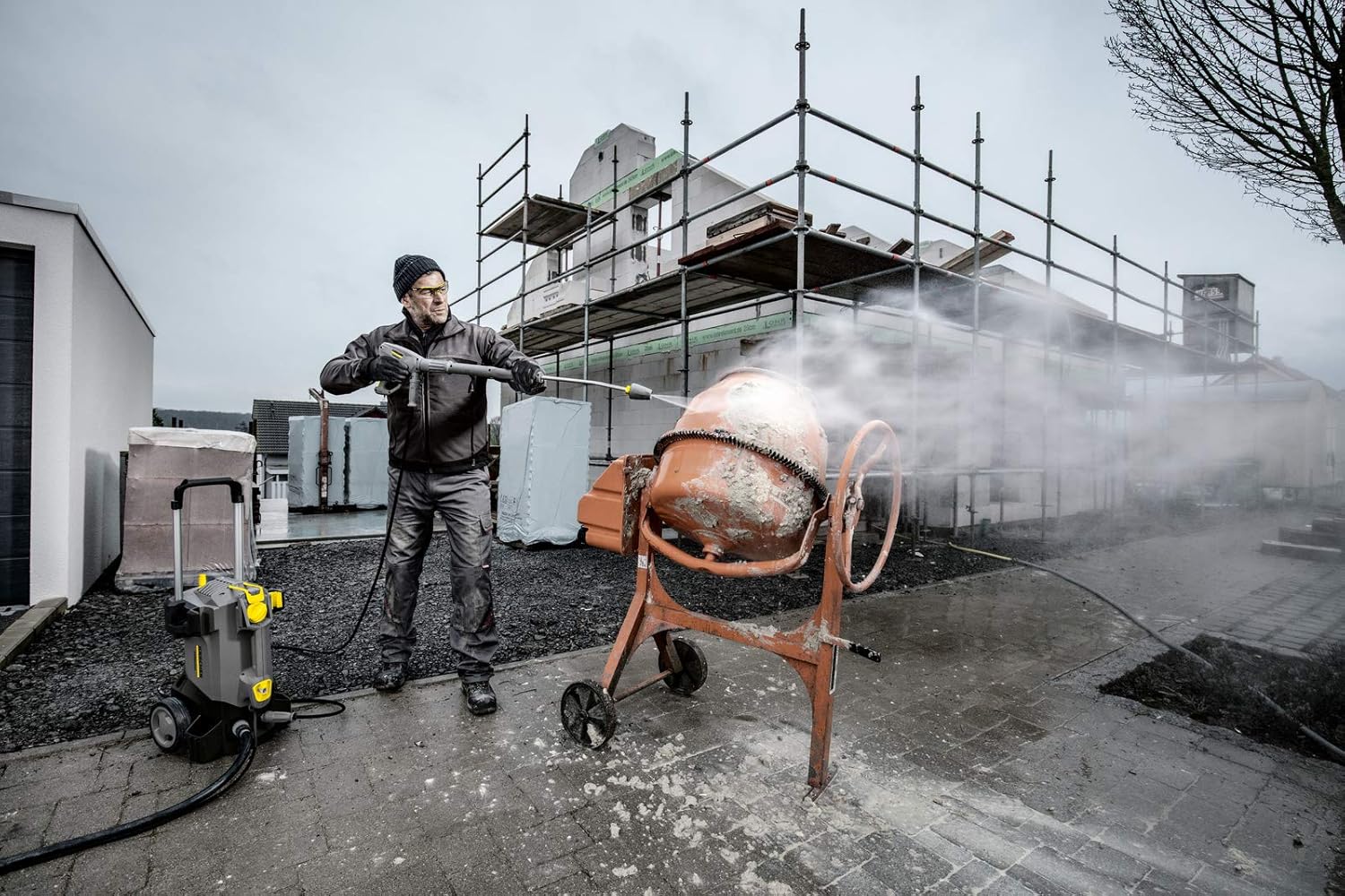 Kärcher Hochdruckreiniger HD 5/17 CX Plus (Kaltwasser, Fördermenge: 500 l/h, Arbeitsdruck: 17 MPa, Kompakt-Klasse, mit Schlauchtrommel, leicht transportierbar, inkl. Dreckfräser, 10 m Schlauch)