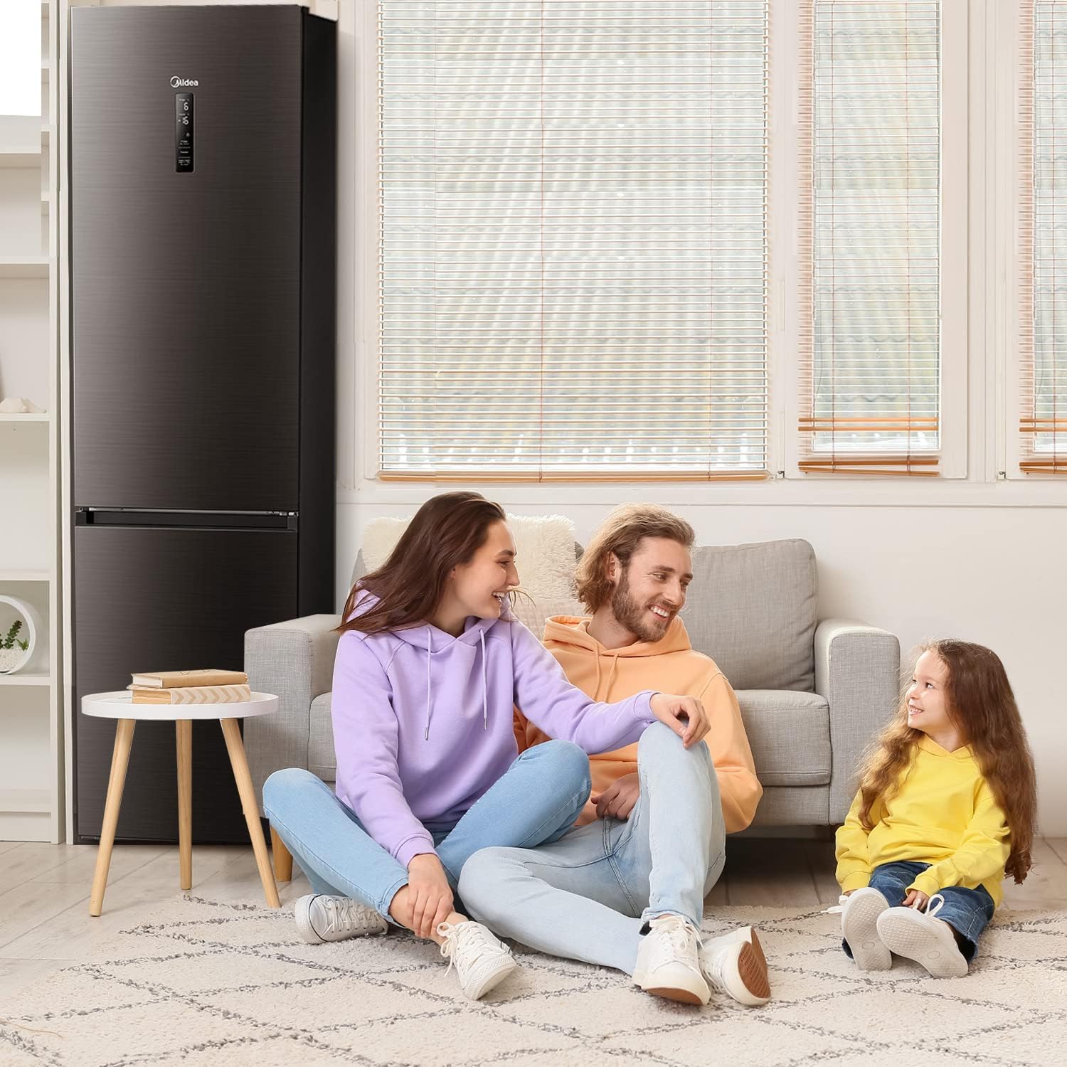 Midea MDRB521MGA28O Kühl-/Gefrierkombination/NoFrost/Inverter Kompressor/Metal Cooling/Niedrigtemperaturzone/180° Verstellbare Gefrierfach-Schublade/201 cm hoch/256 L Kühlteil/122 L Gefrierteil