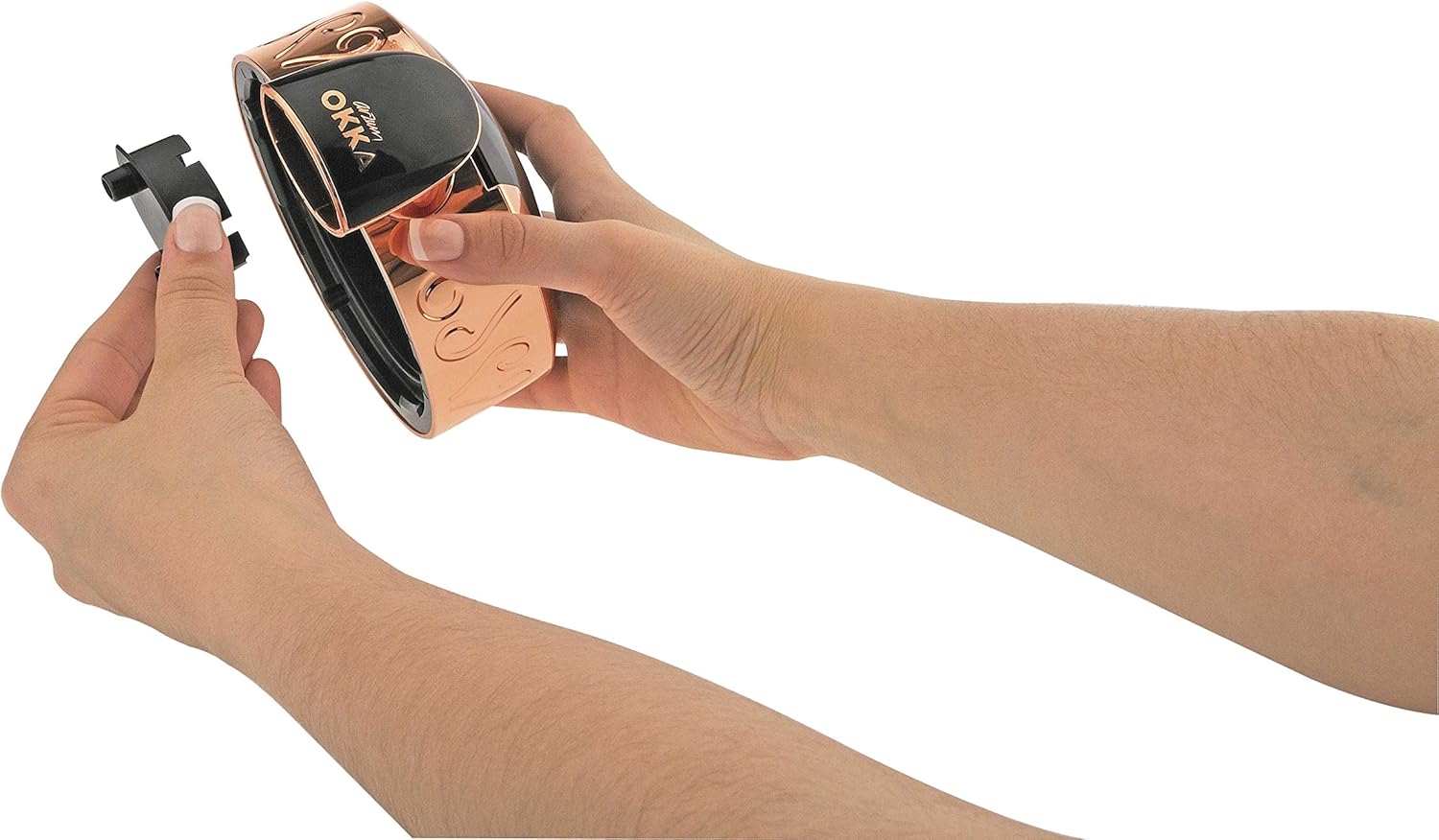 Arzum Okka Türkischer Kaffeemaschine, Vollautomatisch, 3 Tassen Größen, Selbstreinigungsfunktion, 950 ml Wassertank, Überschutzsensor, Kompaktes Design, Schwarz-Gold