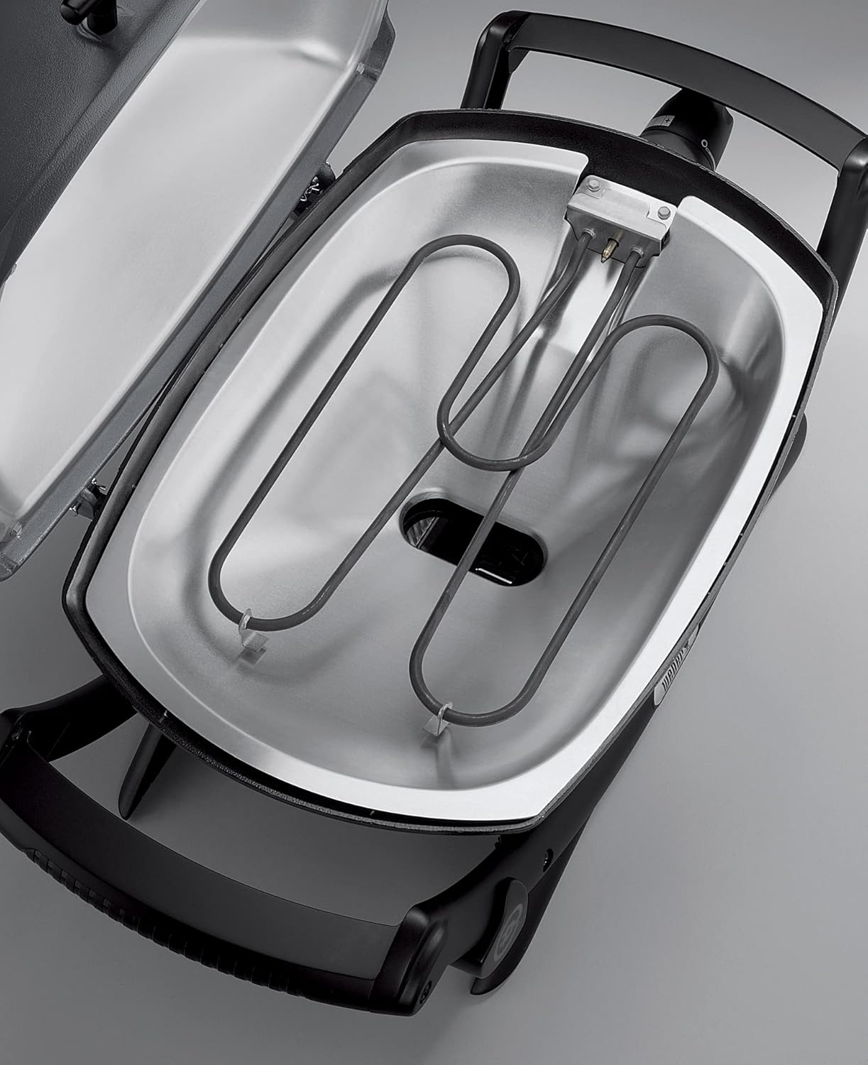 Weber Q2400 Elekrogrill mit Stand + Seitentischen, 54 x 39cm Grillfäche, portable, 2-geteilter porzellanemaillierter Guss-Grillrost, Aluminiumguss Deckel & Gehäuse - Dark Grey (55020879)