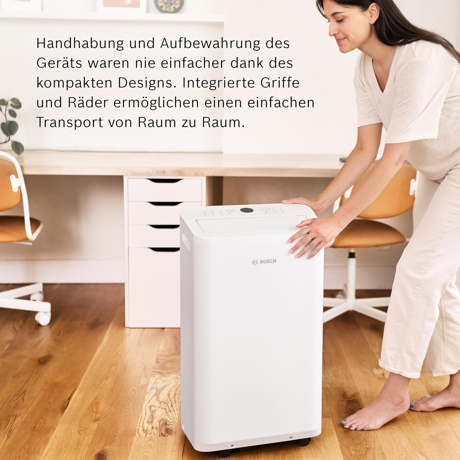 Bosch Cool 4000 Mobiles Klimagerät - 3-in-1: Klimagerät, Luftentfeuchter, Ventilator - 2,6 kW für Räume bis zu 35m² - Mit Auto-Modus, Silent-Modus & Sleep-Modus