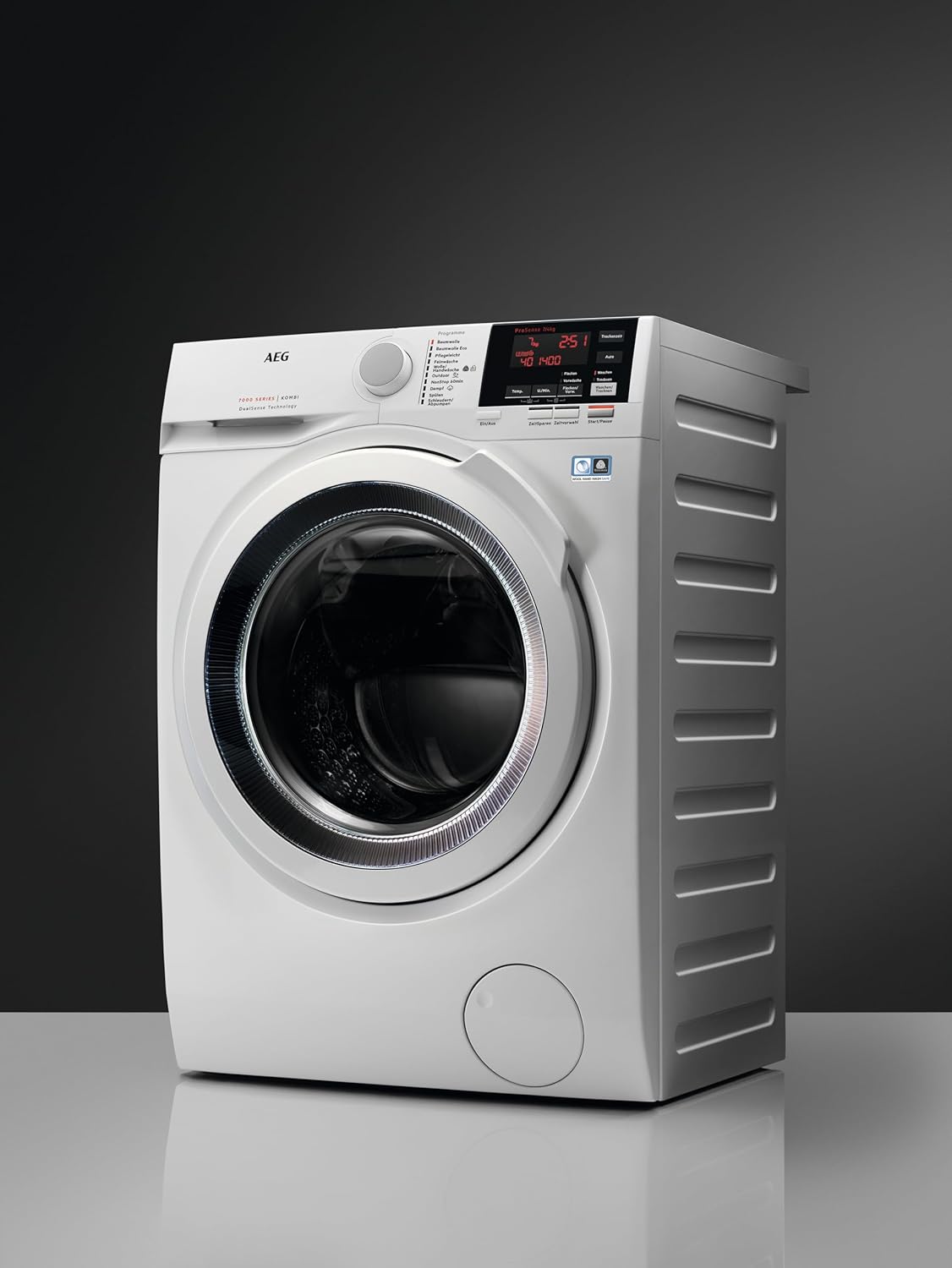 AEG L7WBA60680 Waschtrockner / DualSense - schonende Pflege / 8 kg Waschen / 5 kg Trocknen / D / energiesparend / Mengenautomatik / Nachlegefunktion / ProSteam - Auffrischfunktion / 1600 U/min Weiß