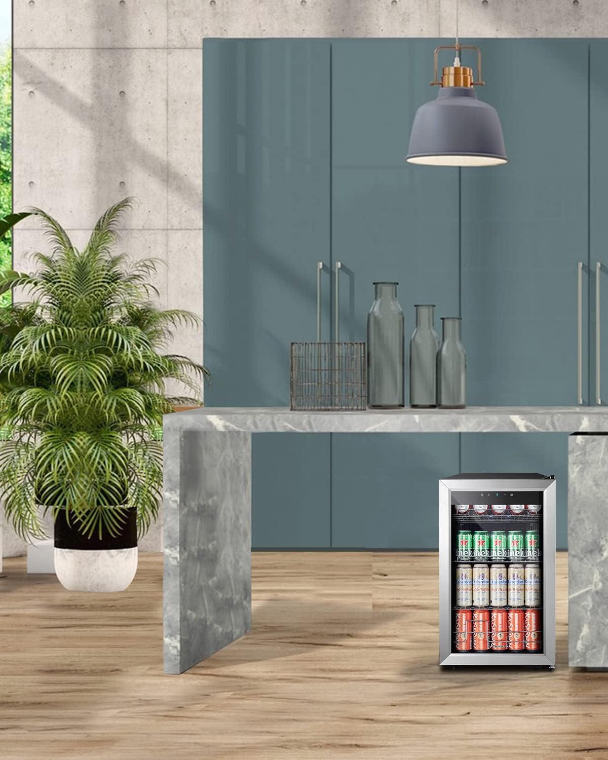 Kalamera Getränkekühlschrank, Bierkühlschrank mit Touch-Bedienfeld, 3-18°C Kühlzone, Flaschenkühlschrank 86 Liter, Blaue LED-Innenbeleuchtung, 41 dB, KRC-86GE