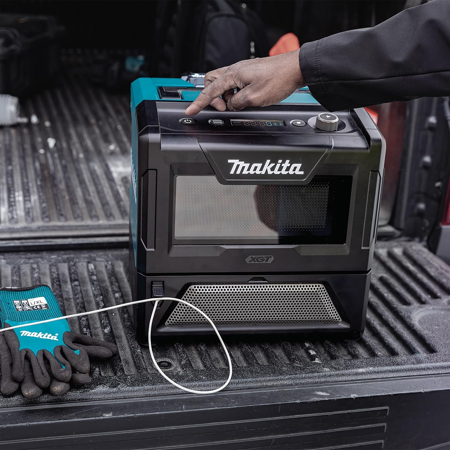 Makita MW001GZ Akku-Mikrowelle 40V max. 350/500 W, 8 l (ohne Akku, ohne Ladegerät)