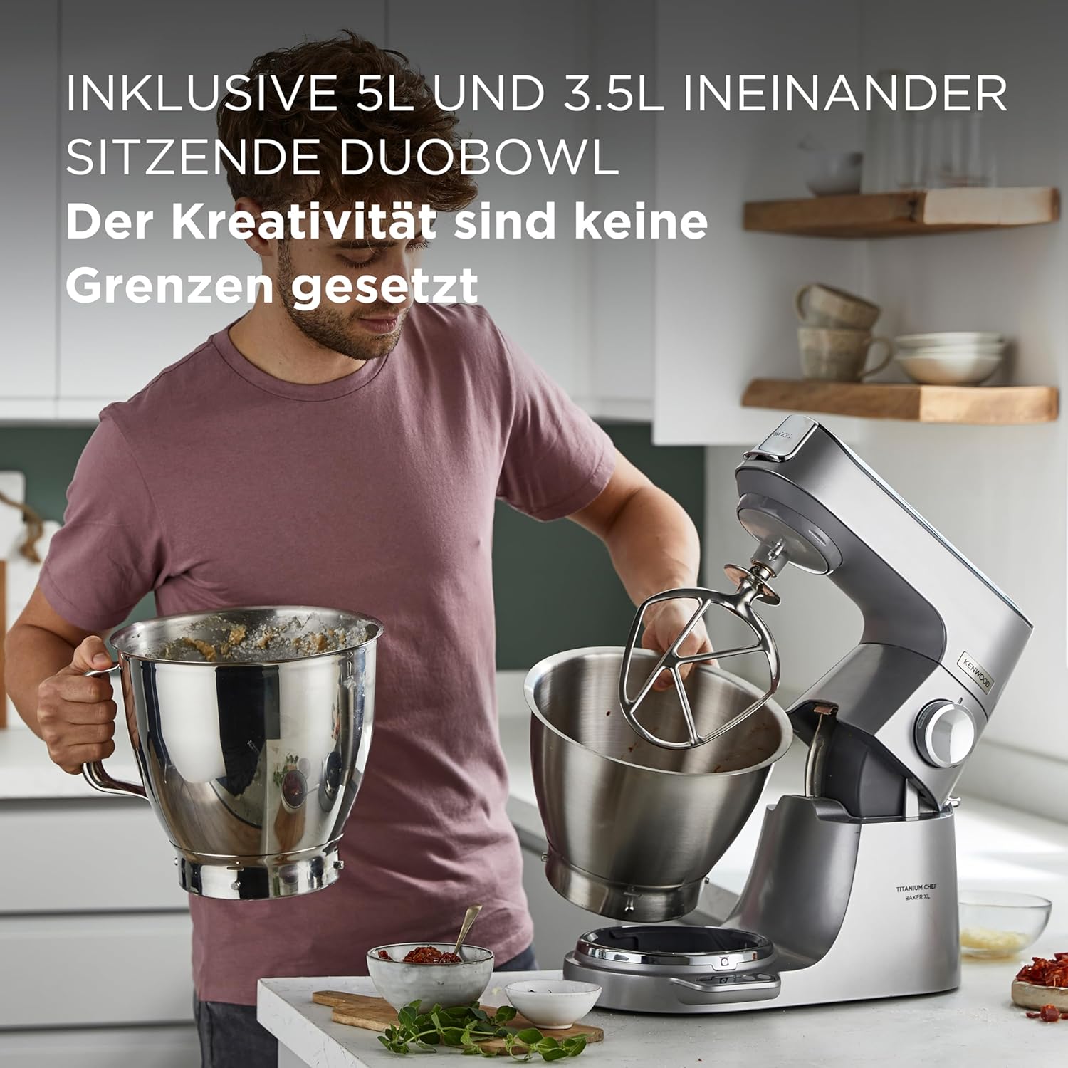 Kenwood Titanium Chef Baker KVL85.424SI Küchenmaschine mit integrierter Waage, inkl. 4-teiligem Patisserie-Set, 7 L und 5L Rührschüssel, stufenloser Geschwindigkeitsregler, 1200 W, Silber