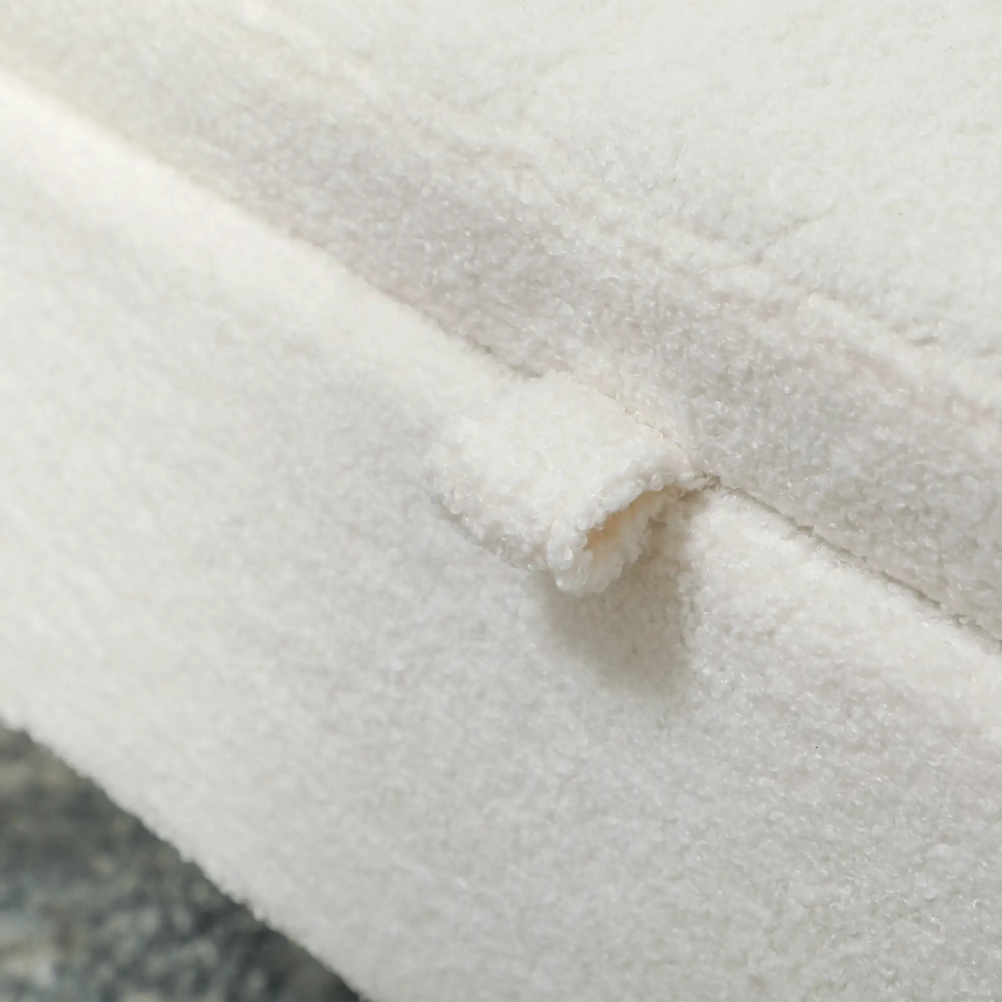 HOMCOM Sitzbank mit Stauraum 114 × 47 × 46,5 cm Weiß