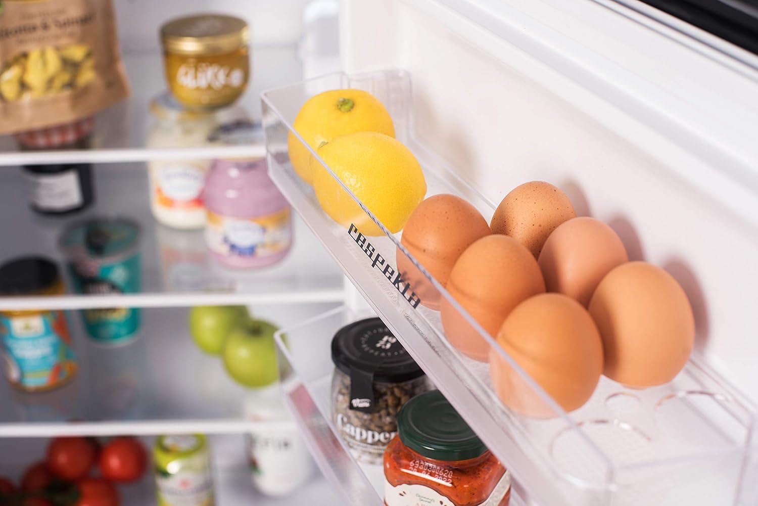 Respekta Retro-Kühlschrank mit Gefrierfach/in schwarz / 145 x 54 cm / 213 L Nutzinhalt/verstellbare Füße/automatisches Abtauverfahren/Schnellgefrierfunktion / KS144VS