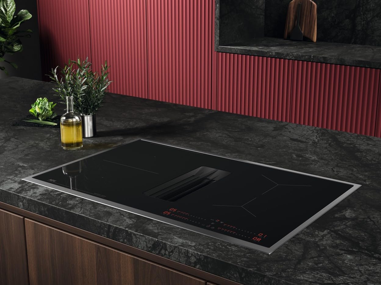 AEG IKE84441XB Autarkes Kochfeld / Herdplatte mit Touchscreen, Topferkennung & Hob²Hood-Funktion / Induktionskochplatte / 4 Kochzonen / Edelstahlrahmen / 80 cm Schwarz