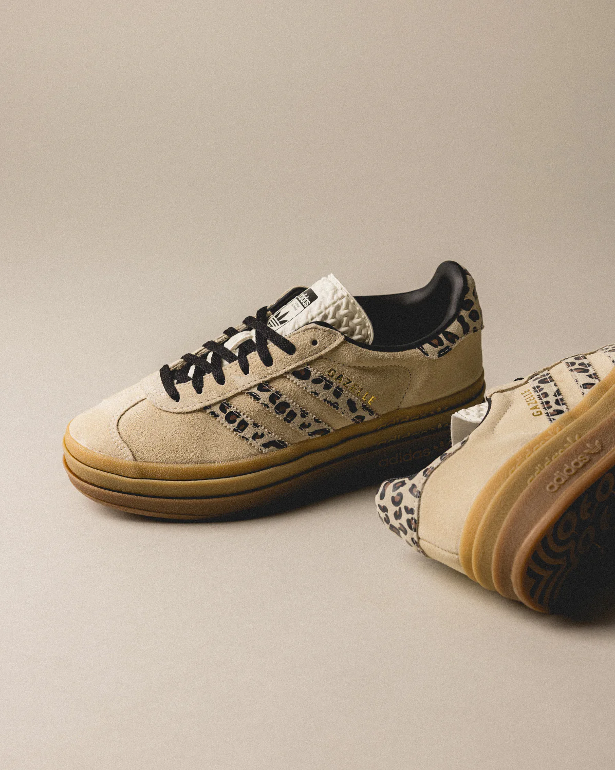 Drei Streifen Gazelle Bold W