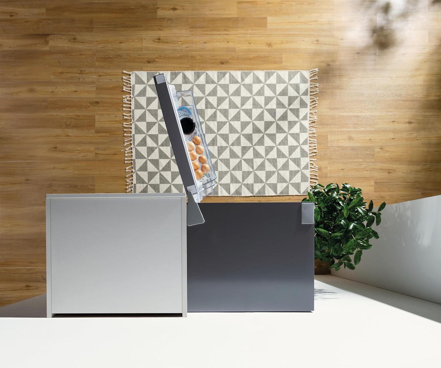 Gorenje N 619EAXL4 Kühl-Gefrier-Kombination/ LED Display/ 186 cm/ 300 l/ NoFrostPLus/ Gemüsefach mit Feuchteregler/ FastFreeze/ edelstahl