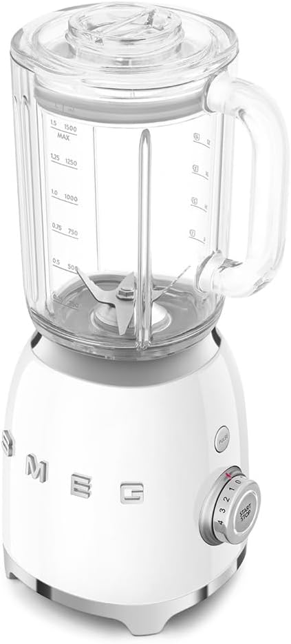 Smeg, BLF03PKEU, 1,5 l Standmixer, 4 -Geschwindigkeitsstufen, 4 Automikprogramme, Abnehmbare Doppelklinge, Deckelöffnung transparent mit Dosierkappe, rutschfest, 800W, Rose