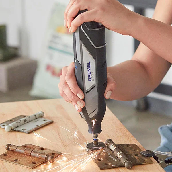 DREMEL NEW 8240-3/45 12V Cordless
