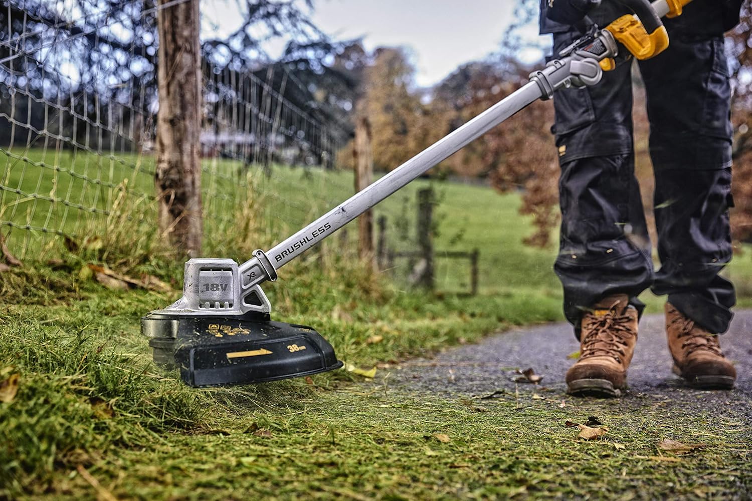 Dewalt Kosa Elektryczna, 18 V, Czarny/Żółty, 99 x 32 x 15 cm; 3.5 kg