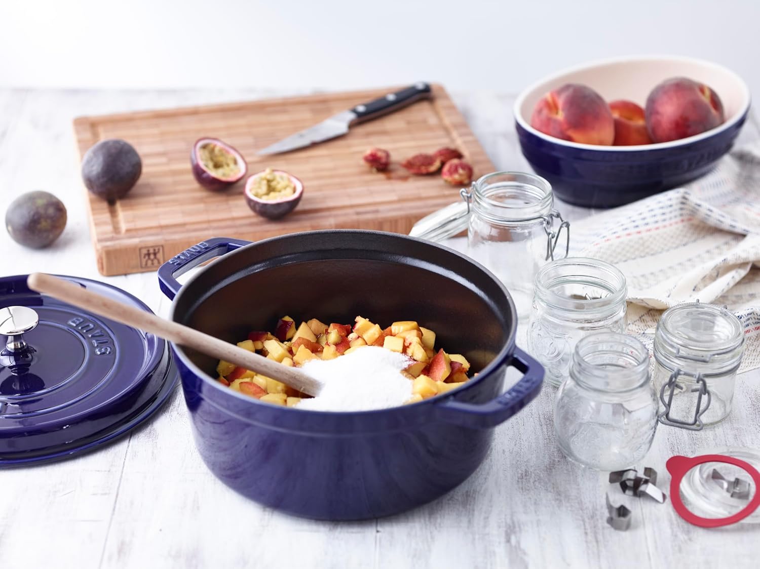 STAUB Garnek żeliwny, okrągły 28 cm, 6,7 L, Czarny