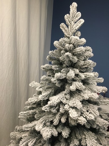 NOWOŚĆ! Piękna Biała sztuczna Choinka LUX 100% PE Zasypana śniegiem 1.8m