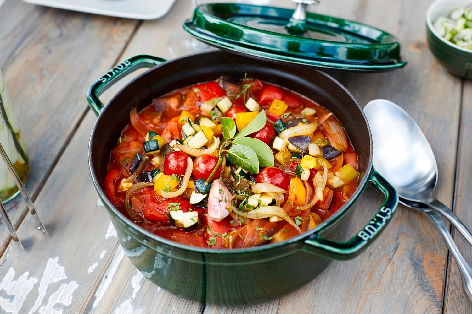 STAUB Garnek żeliwny, okrągły 28 cm, 6,7 L, Czarny