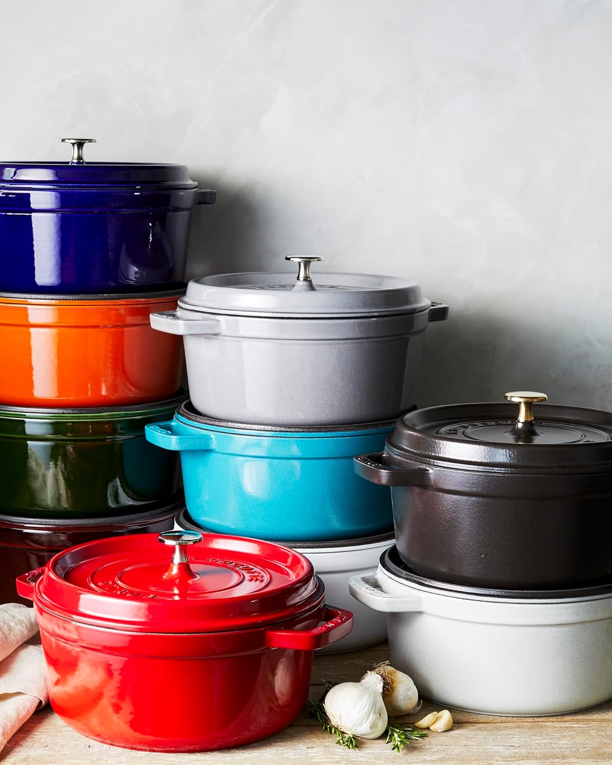 STAUB Garnek żeliwny, okrągły 28 cm, 6,7 L, Czarny