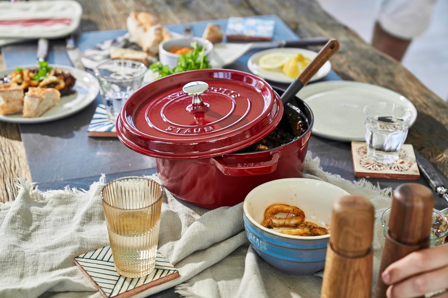 STAUB Garnek żeliwny, okrągły 28 cm, 6,7 L, Czarny
