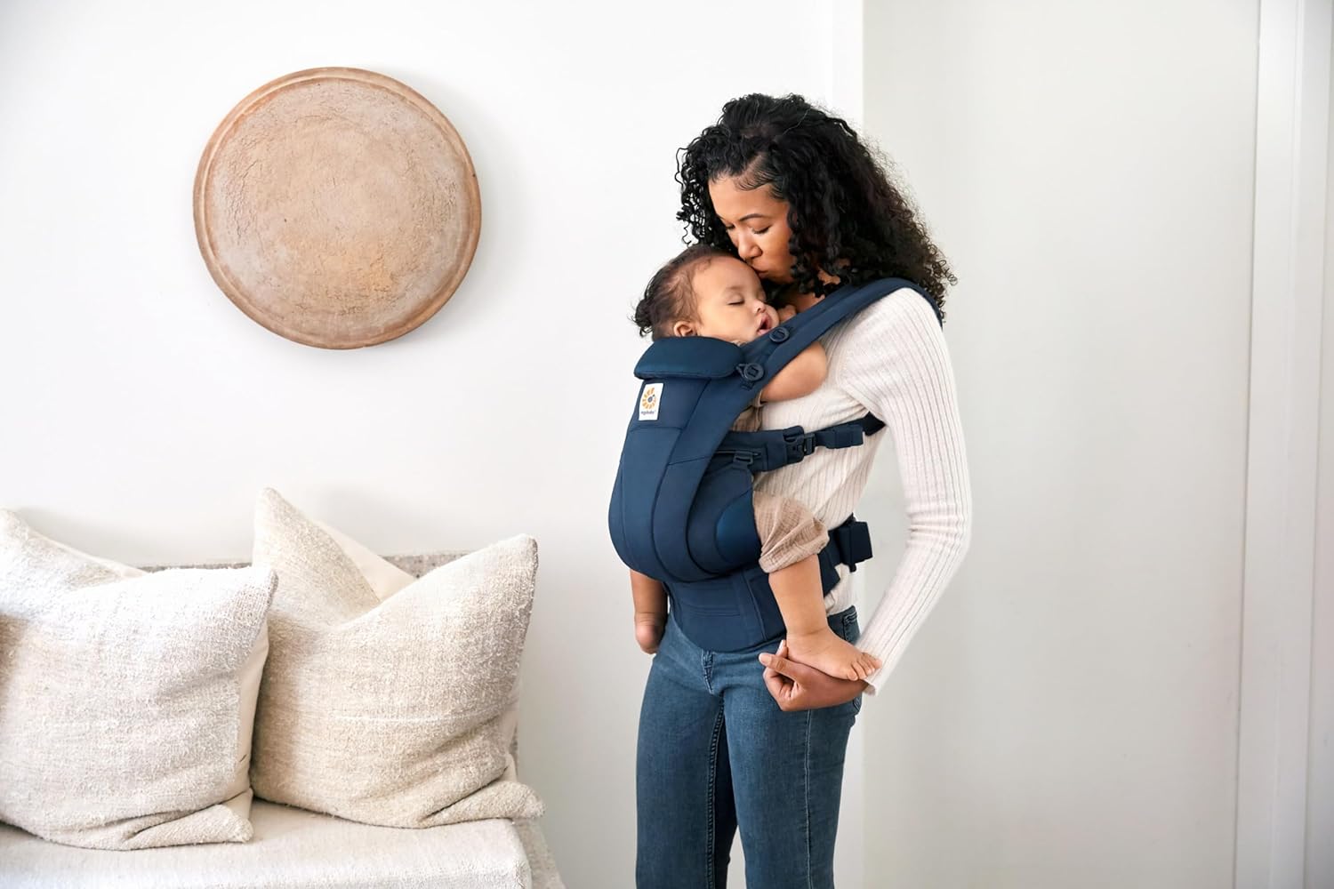 Ergobaby Omni Breeze Nosidełko dla noworodków od urodzenia do 20 kg, 4 pozycje SoftFlex Mesh Ergonomiczne nosidełko dla niemowląt Nosidełko do noszenia na plecach, Graphite Grey
