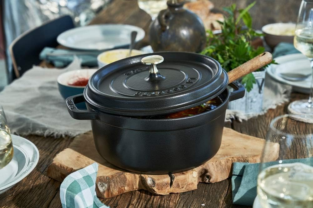 STAUB Garnek żeliwny, okrągły 28 cm, 6,7 L, Czarny