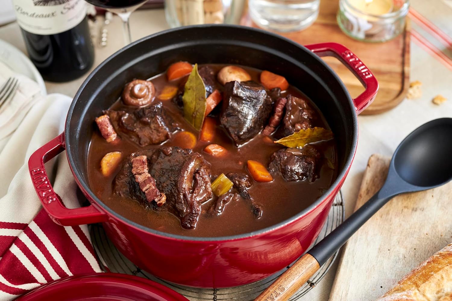 STAUB Garnek żeliwny, okrągły 28 cm, 6,7 L, Czarny