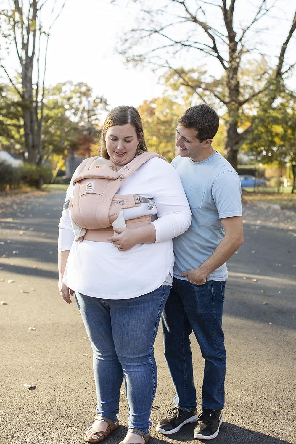 Ergobaby Omni Breeze Nosidełko dla noworodków od urodzenia do 20 kg, 4 pozycje SoftFlex Mesh Ergonomiczne nosidełko dla niemowląt Nosidełko do noszenia na plecach, Graphite Grey