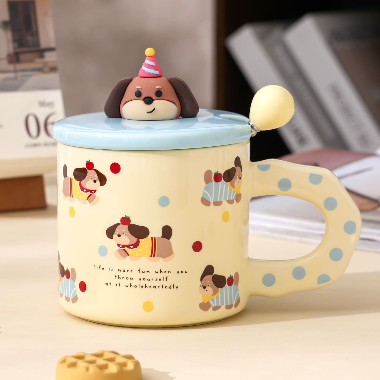 Puppy Pattern Mug with Lid and Handle