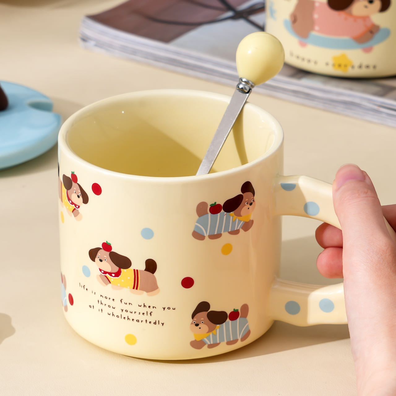 Puppy Pattern Mug with Lid and Handle