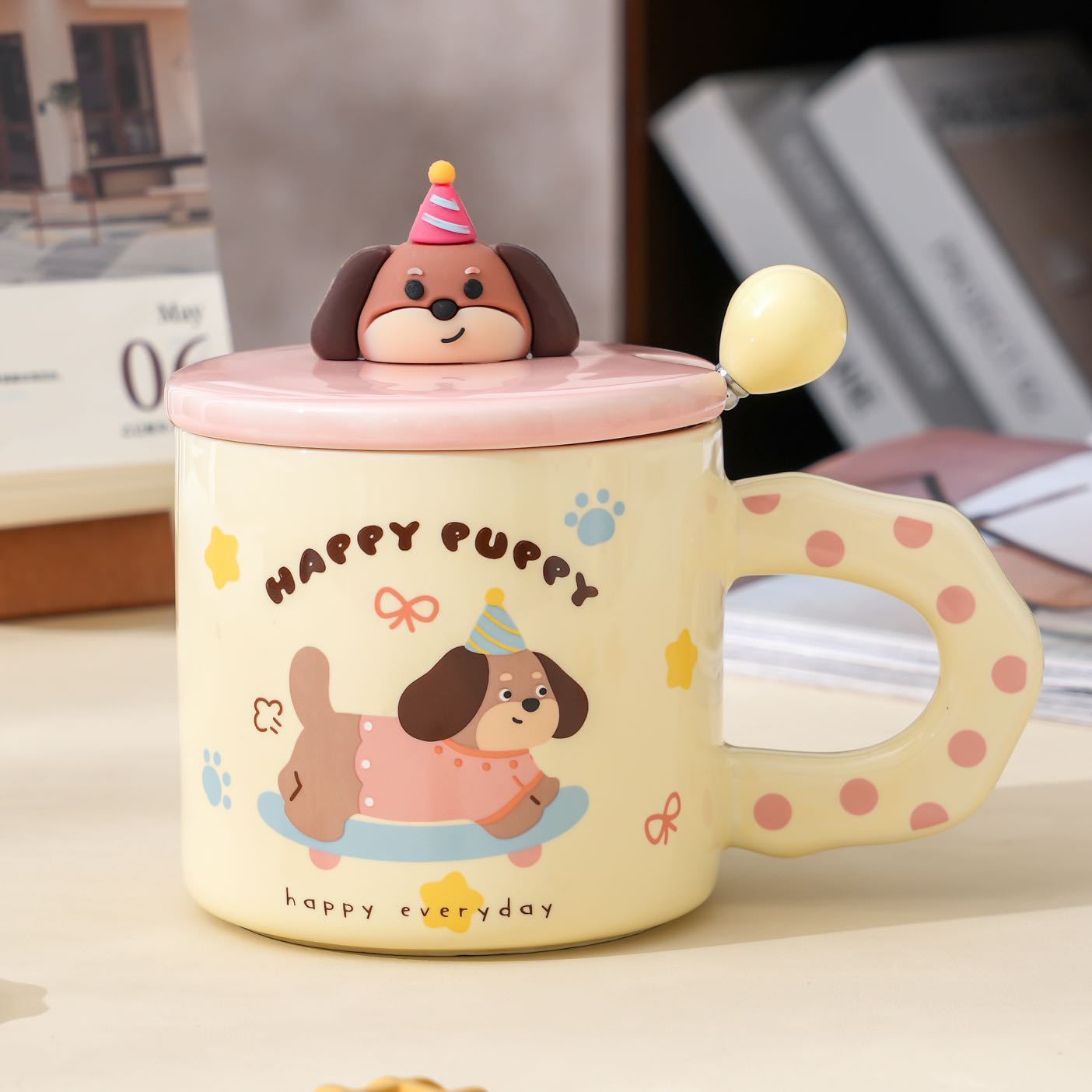 Puppy Pattern Mug with Lid and Handle